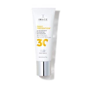 DAILY PREVENTION pure mineral hydrating moisturizer SPF 30